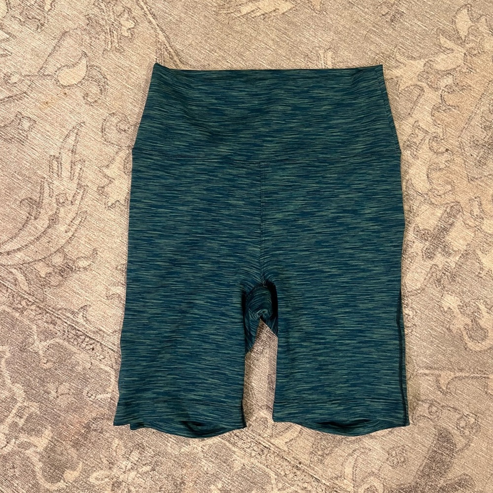 Outdoor Voices Freeform Biker Shorts